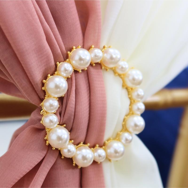 Sash Clips & Buckles |   Pearl Buckle Sash Pin – Pearl White Chair Covers & Chair Sashes Pearl White